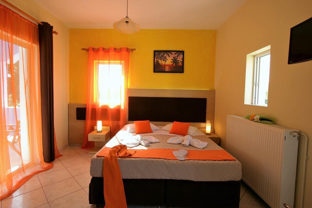 Shine Apartment